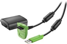 Insignia - Charge & Play Kit for Xbox 360 - Green/Black