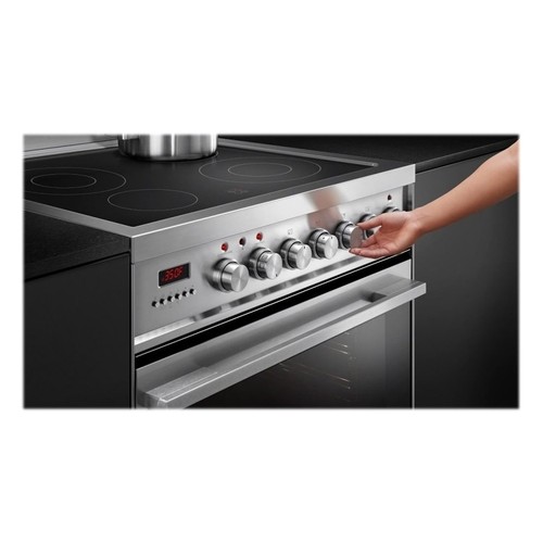Fisher & Paykel - 3.6 Cu. Ft. Self-Cleaning Freestanding Electric Convection Range - Stainless steel/black glass - Alt_View_Standard_12